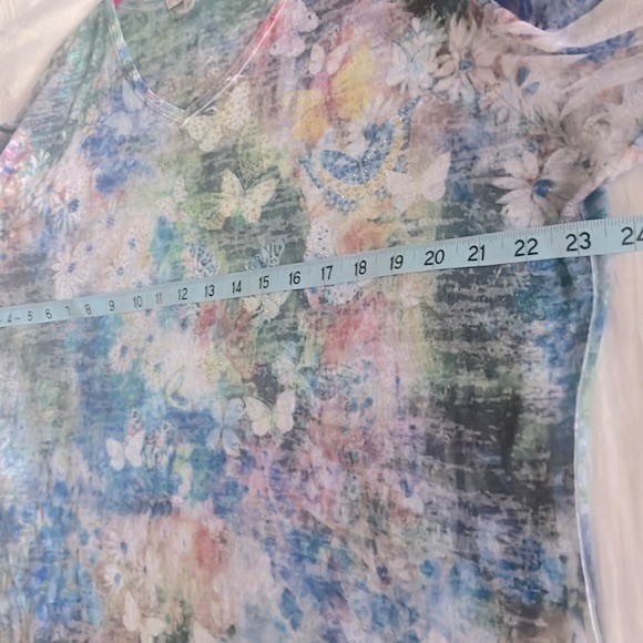 Jess & Jane Rhinestone Butterfly 3/4 Sleeve T-Shirt, Size X-Large - Picture 4 of 5